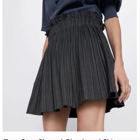 ZARA PLEATED PLAID SKIRT ELASTIC WAISTBAND IN SIZE SMALL - Picture 3 of 9